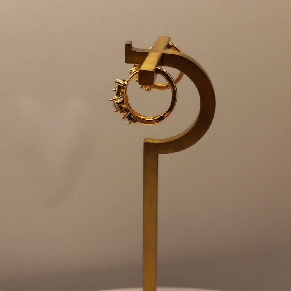 Hope Drop Earring Elephant With Zircon Gold Layered/Oro Laminado NWOT - Picture 4 of 15